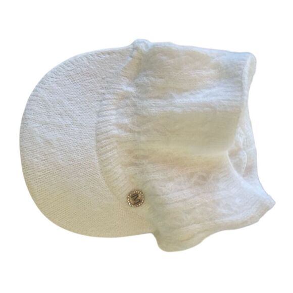 LAST ONE! Women\'s Cream Knit Winter Beanie Visor Hat with Ponytail Opening – main image 7